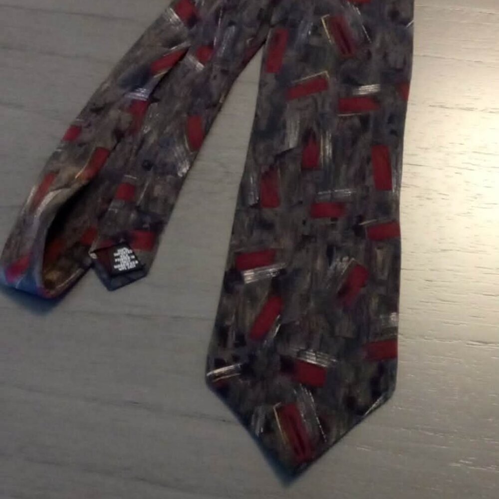 Men's 100% Silk Tie w/Rich Distinguished Colors ... Como Collezione